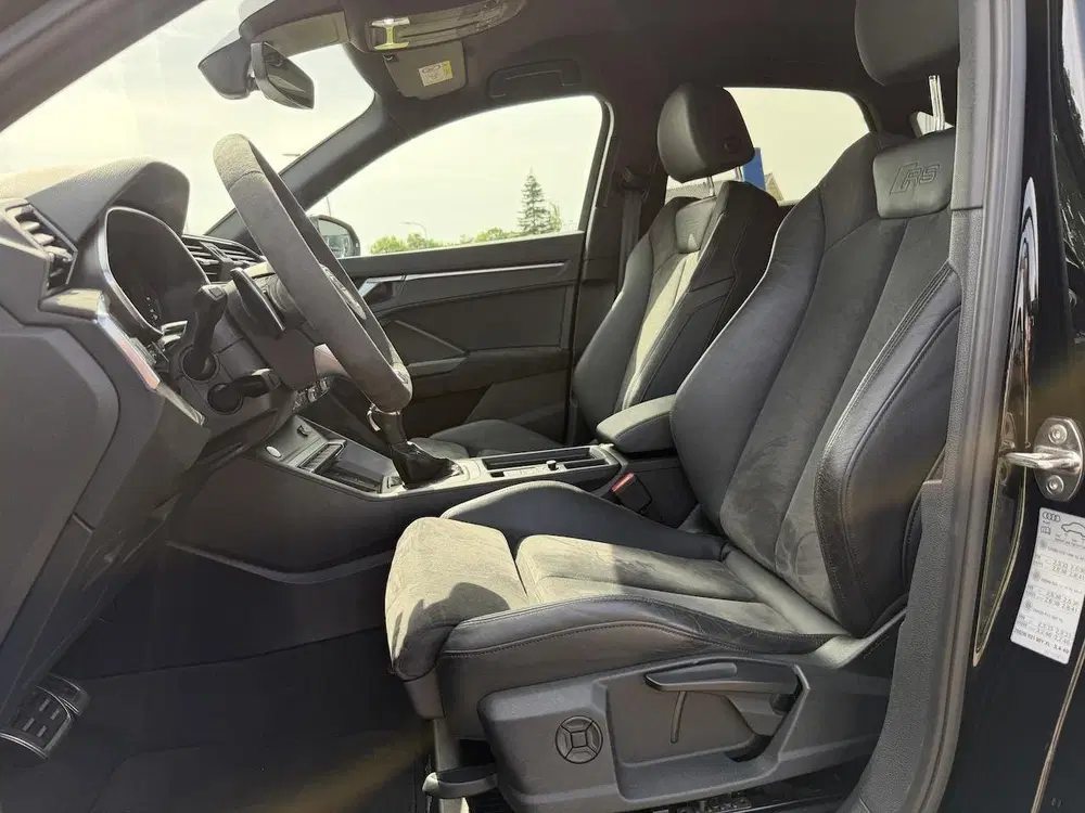 Audi RS Q3 TFSI RS uit 2020, foto 5