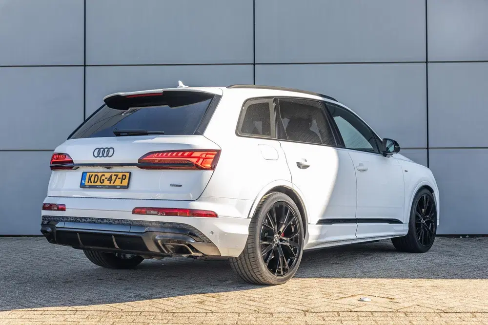 Audi Q7 55 TFSIe 394pk quattro Pro Line S uit 2025, foto 2