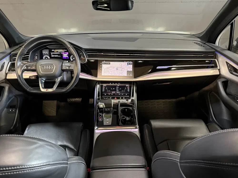 Audi Q7 60 TFSI e quattro Competition uit 2020, foto 2