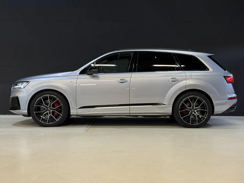 Audi Q7 60 TFSI e quattro Competition uit 2020, foto 3
