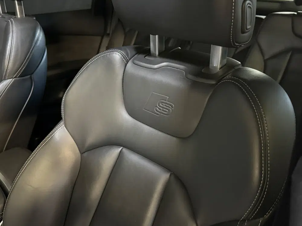 Audi Q7 60 TFSI e quattro Competition uit 2020, foto 9