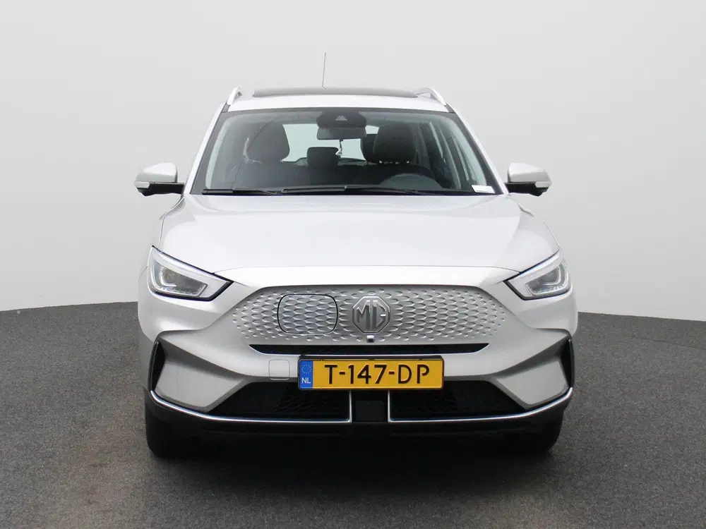 MG ZS Long Range Luxury 70 kWh 360 Camera uit 2023, foto 3