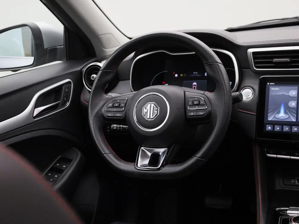 MG ZS Long Range Luxury 70 kWh 360 Camera uit 2023, foto 9