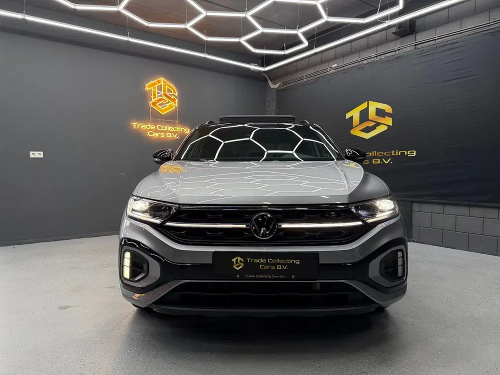 Volkswagen T-Roc 1.5 TSI R-Line Black edition IQ-Pano-keyle uit 2024, foto 6