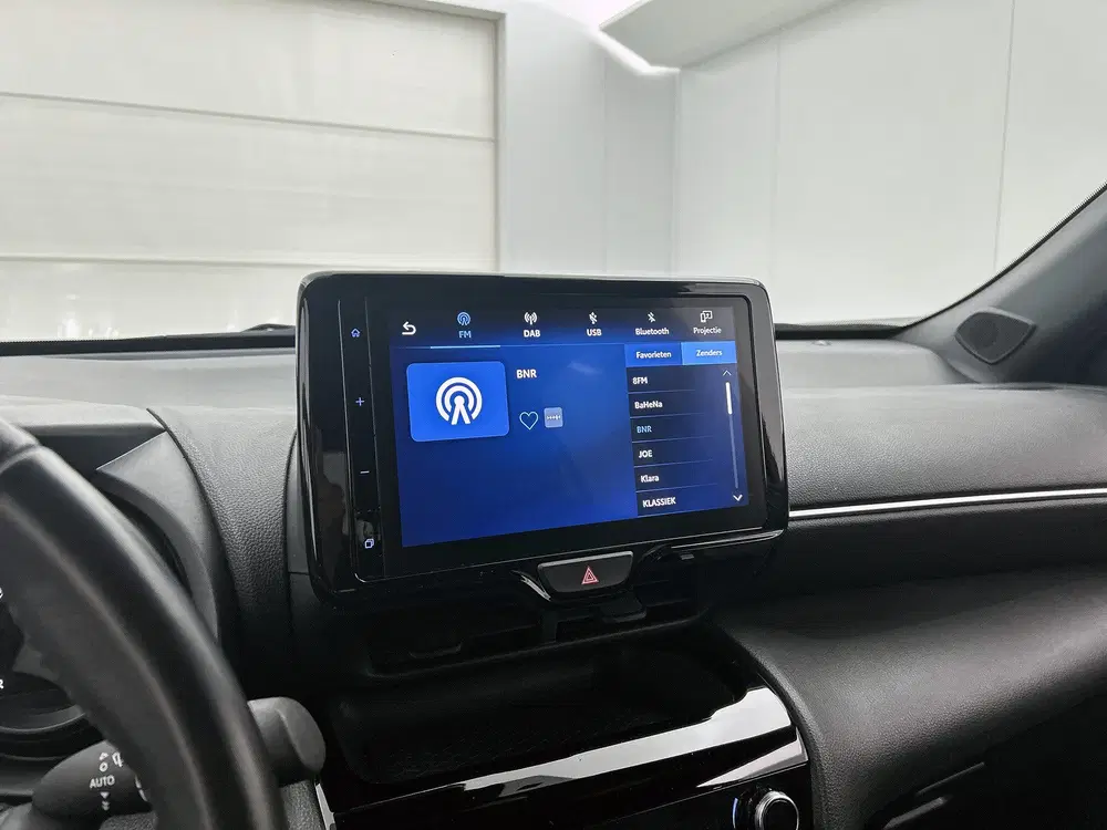 Toyota Yaris Cross 1.5 Hybrid 115 Dynamic + Comfort Pack uit 2024, foto 7