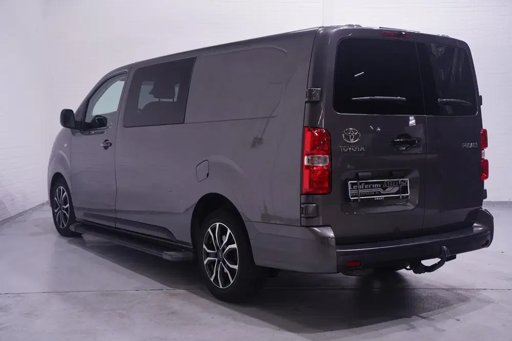Toyota Proace 2.0 D-4D 145 pk Aut. Black Line Dubbel uit 2022, foto 3
