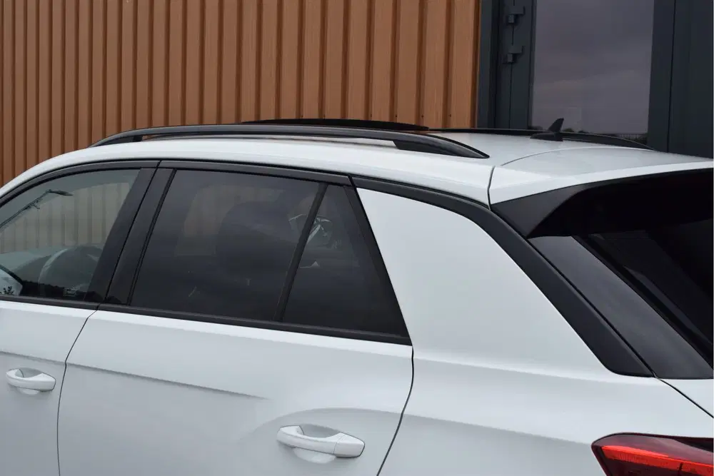 Volkswagen T-Roc 1.5 TSI 150pk DSG R-line Black style Pano uit 2019, foto 8