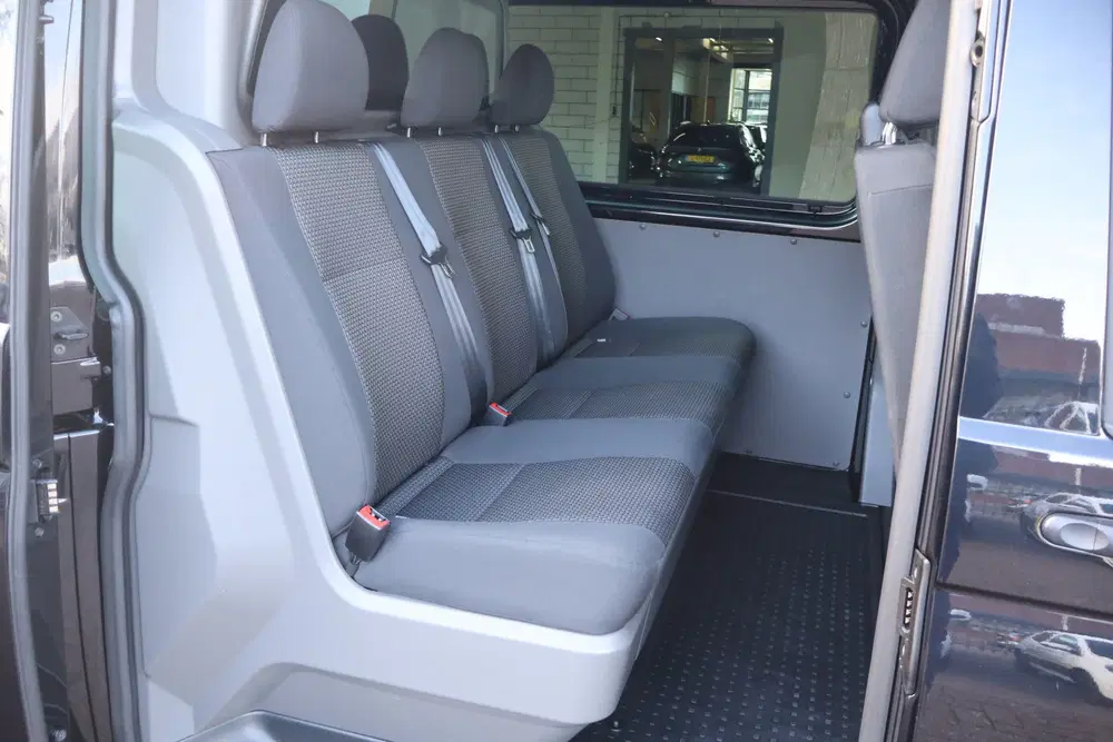 Volkswagen Transporter 2.0 TDI L2H1 30 DC Highline BPM VRIJ uit 2023, foto 10