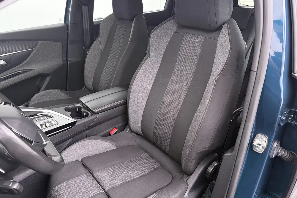 Peugeot 5008 8 1.2T 131 PK Aut Comfort Business Pack 7 uit 2022, foto 9