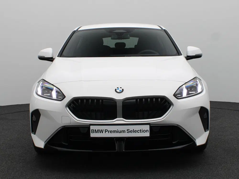BMW 1-serie 120 M Sport Design Edition uit 2026, foto 3