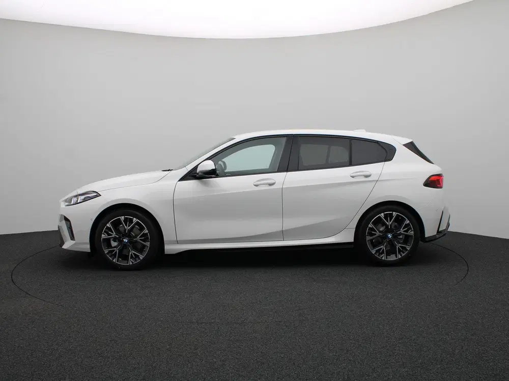 BMW 1-serie 120 M Sport Design Edition uit 2026, foto 4