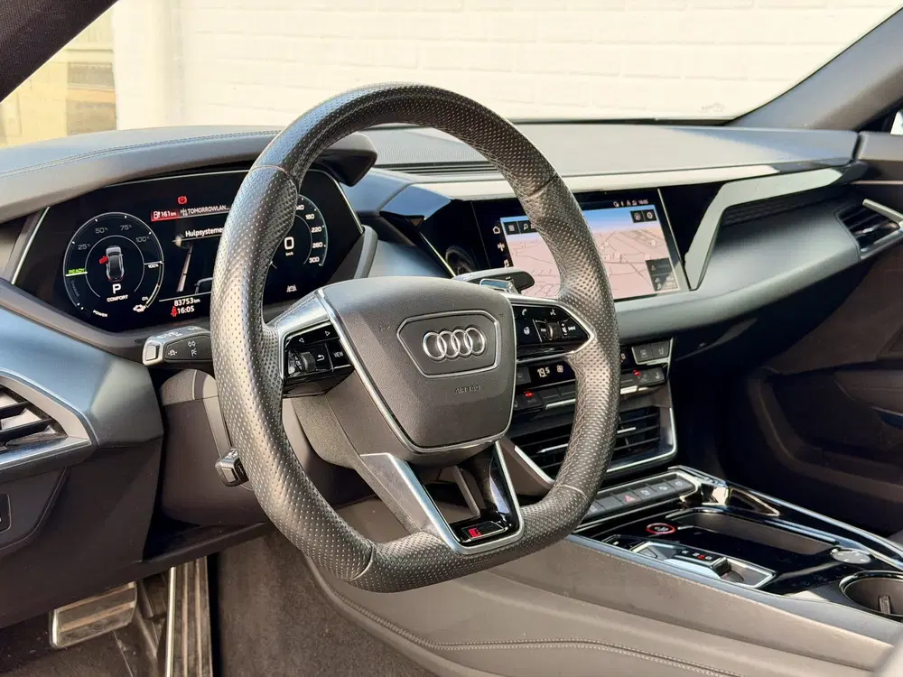 Audi e-tron GT RS 93 kWh 21" uit 2021, foto 8