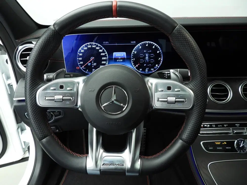 Mercedes-Benz E-Klasse AMG 53 4MATIC uit 2020, foto 11