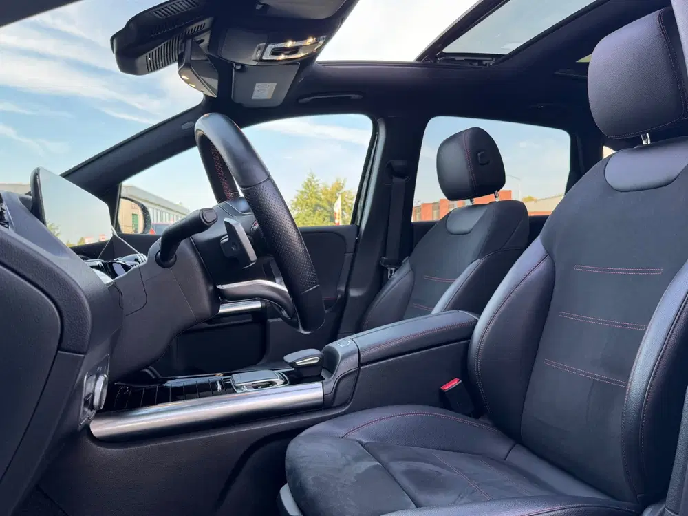 Mercedes-Benz B-Klasse 200 Business Solution AMG (bj 2020) uit 2020, foto 6