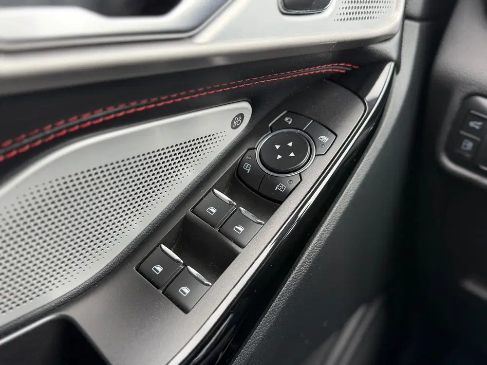 Ford Explorer 3.0 V6 EcoBoost PHEV ST-Line Pano uit 2022, foto 13