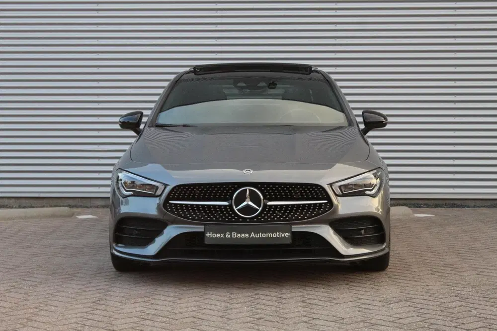 Mercedes-Benz CLA Mercedes CLA-klasse 200 AMG uit 2021, foto 2