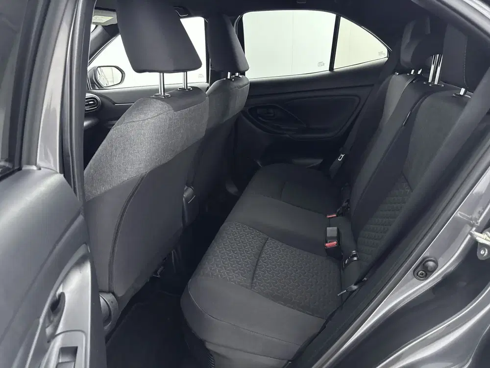 Toyota Yaris Cross 1.5 Hybrid Dynamic AWD uit 2024, foto 15
