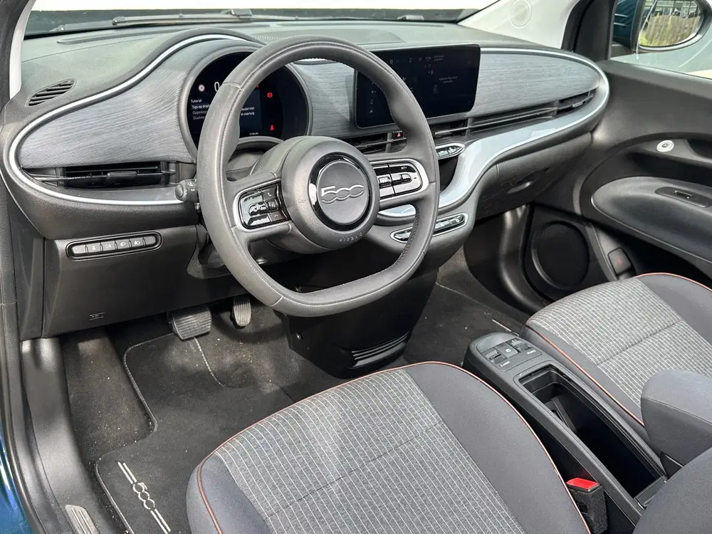 Fiat 500C Icon 42 kWh uit 2022, foto 4