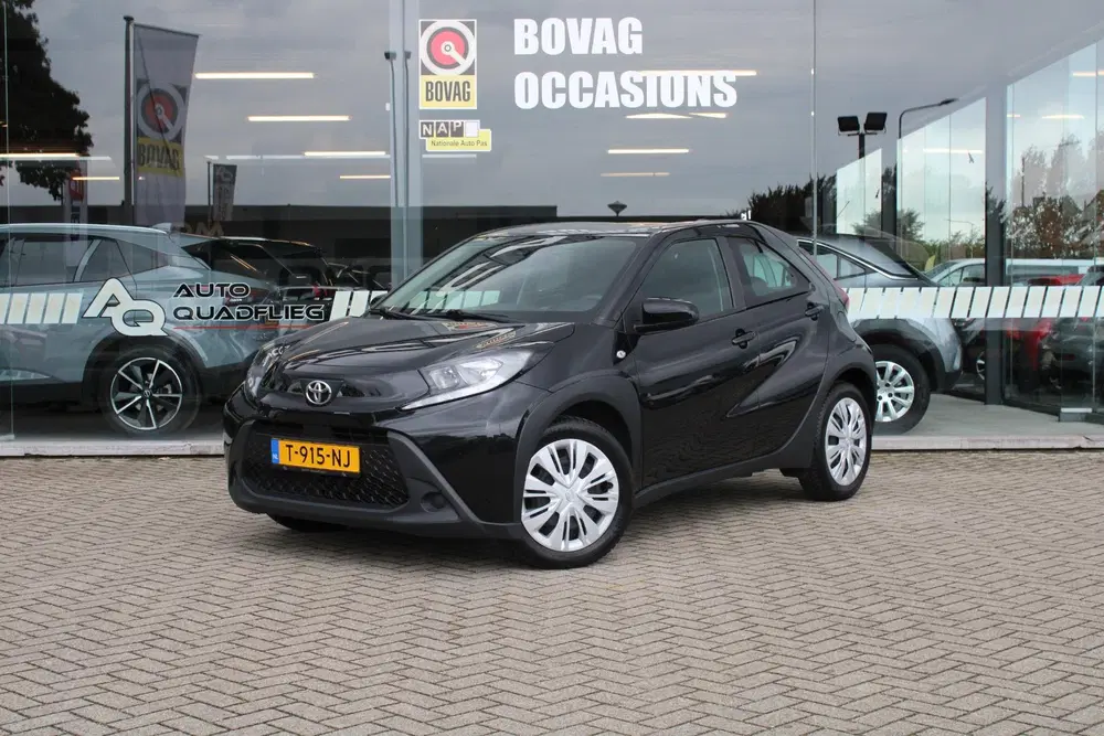 Toyota Aygo X 1.0 VVT-i MT Play CRUISE CONTROL uit 2023, foto 2