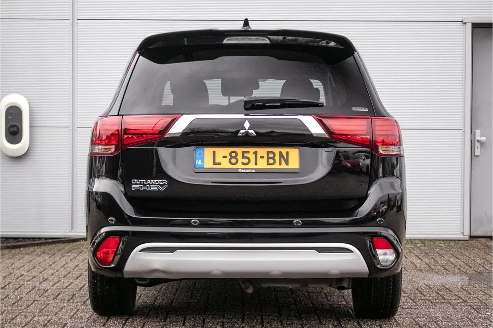 Mitsubishi Outlander 2.4 PHEV Intense uit 2021, foto 13