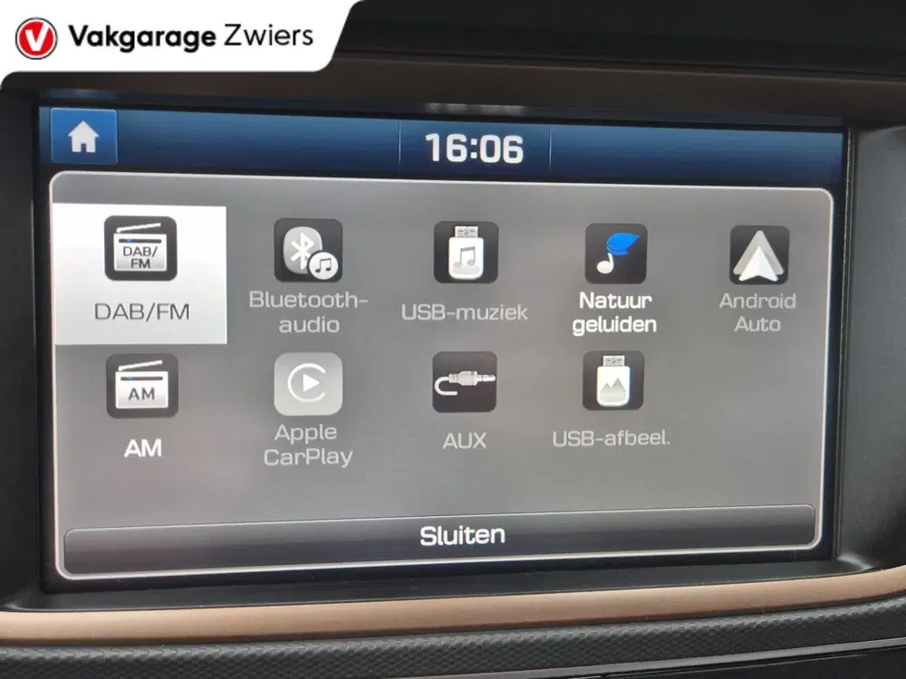 Hyundai IONIQ Comfort EV uit 2019, foto 8