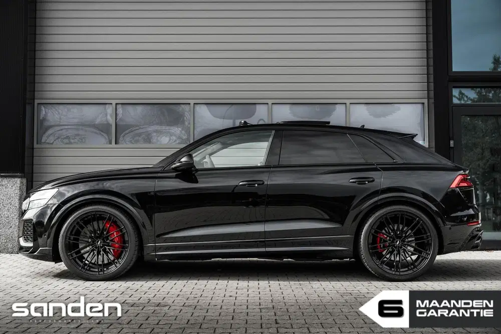 Audi RS Q8 RSQ8 4.0 TFSI quattro uit 2020, foto 3