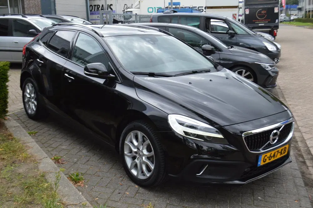 Volvo V40 Cross Country 1.5 T3 Polar+ Luxury NL-auto uit 2019, foto 5