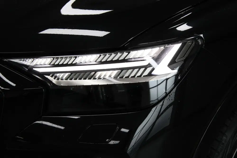 Audi Q4 e-tron 40 S Competition 77 kWh uit 2021, foto 8