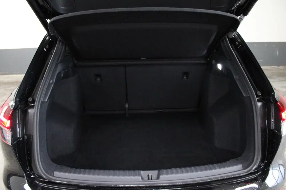 Audi Q4 e-tron 40 S Competition 77 kWh uit 2021, foto 9