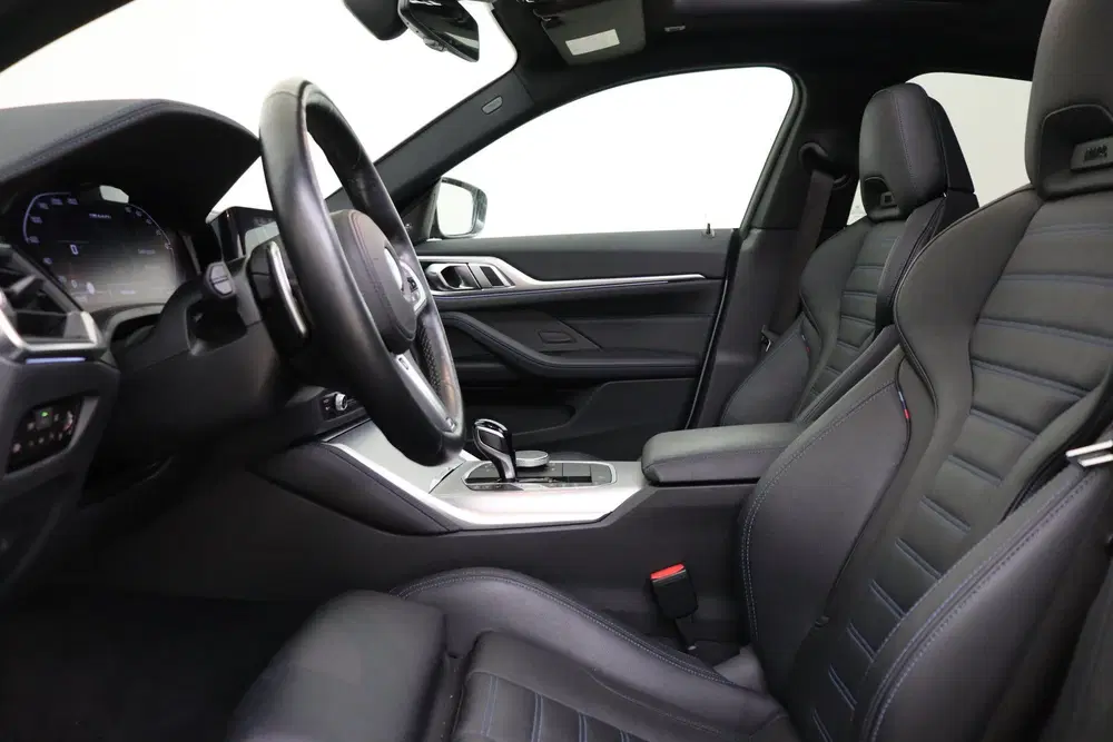 BMW 4-serie Coupé M440i xDrive High Executive Automaat uit 2022, foto 12
