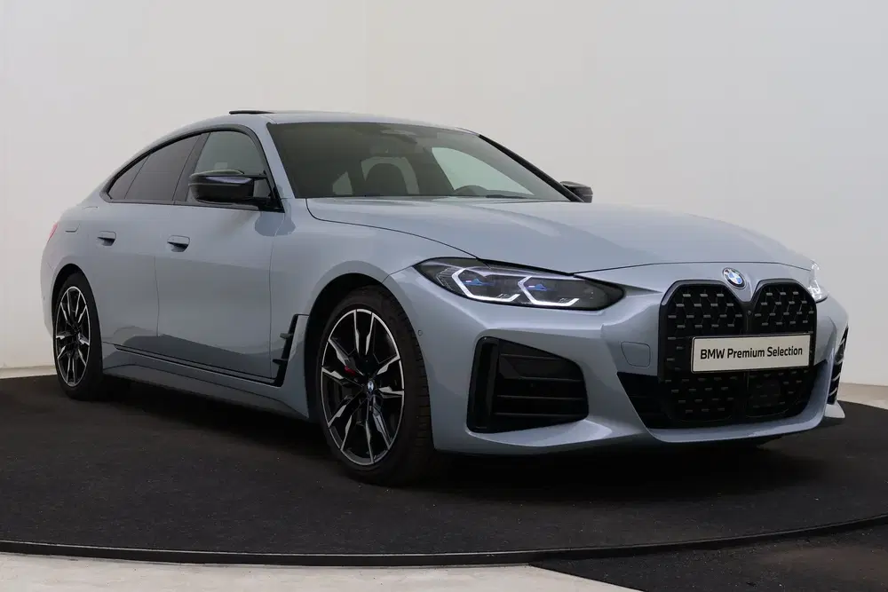 BMW 4-serie Coupé M440i xDrive High Executive Automaat uit 2022, foto 13