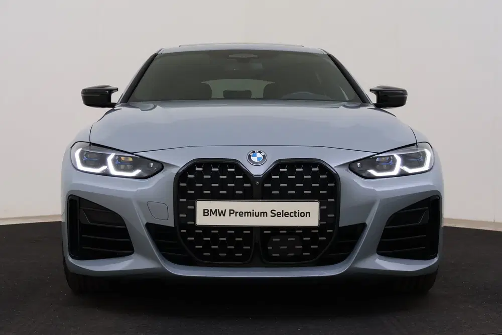BMW 4-serie Coupé M440i xDrive High Executive Automaat uit 2022, foto 4