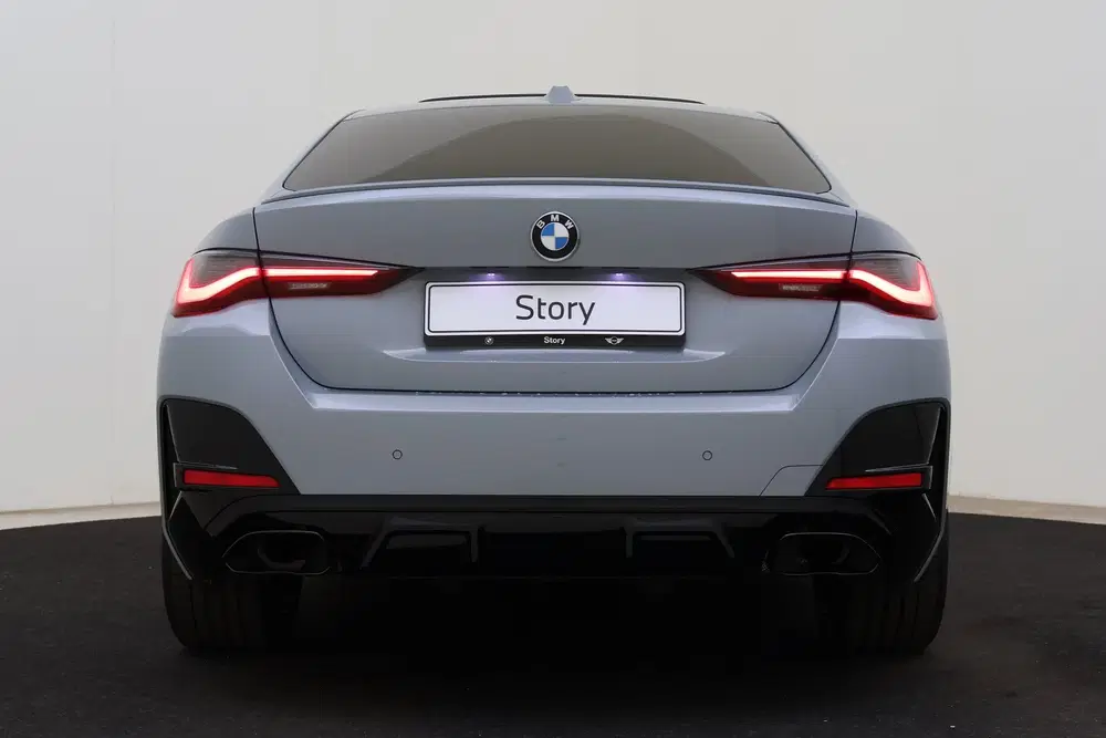 BMW 4-serie Coupé M440i xDrive High Executive Automaat uit 2022, foto 5