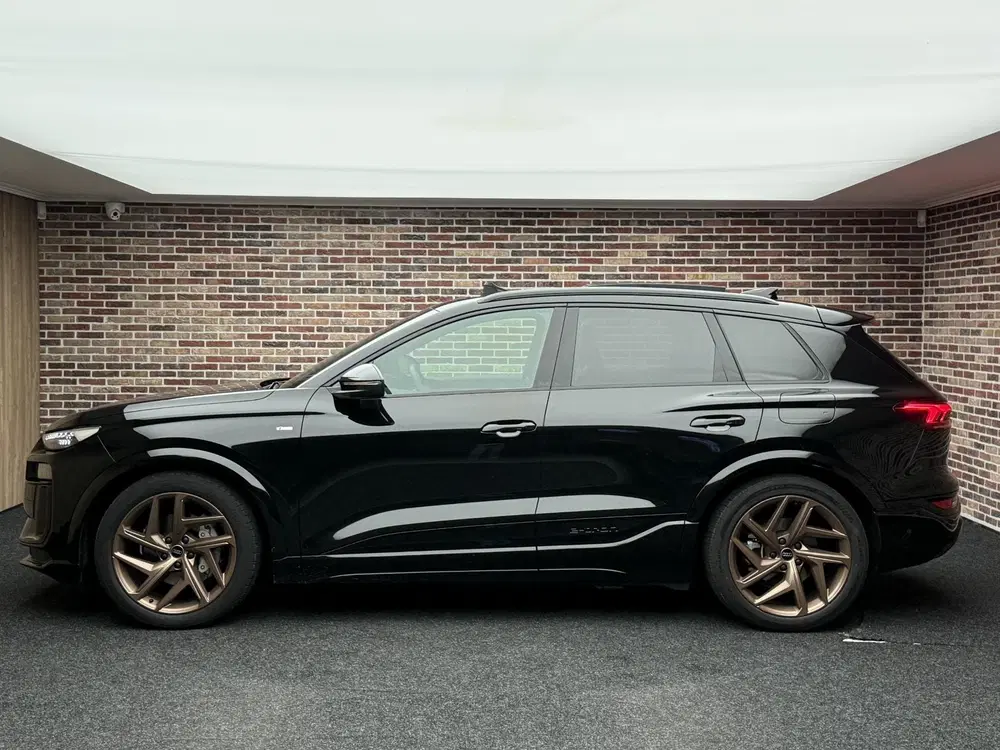 Audi Q6 e-tron Launch edition 83 kWh uit 2025, foto 6