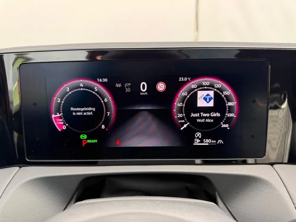 Volkswagen Tiguan 1.5 eTSI R-Line Edition uit 2024, foto 13