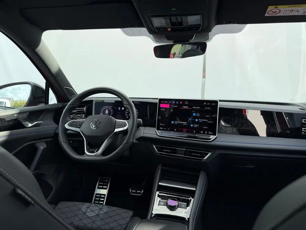 Volkswagen Tiguan 1.5 eTSI R-Line Edition uit 2024, foto 3