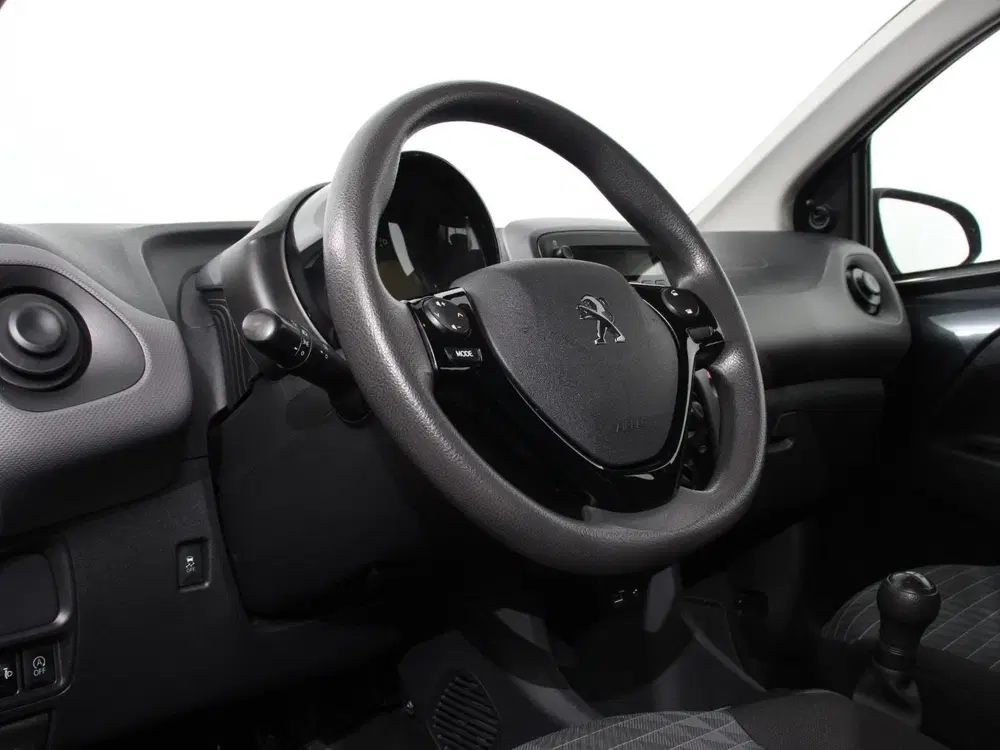 Peugeot 108 1.0 e-VTi Active Airco Bluetooth Led 5 deu uit 2021, foto 2