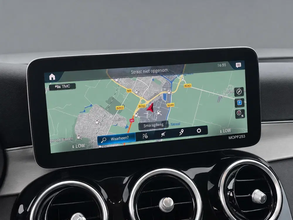 Mercedes-Benz GLC 300e 4MATIC uit 2022, foto 13