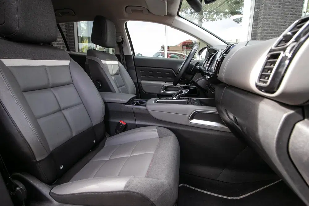 Citroën C5 Aircross Citroen C5 Aircross 1.2 PureTech Shine uit 2021, foto 5