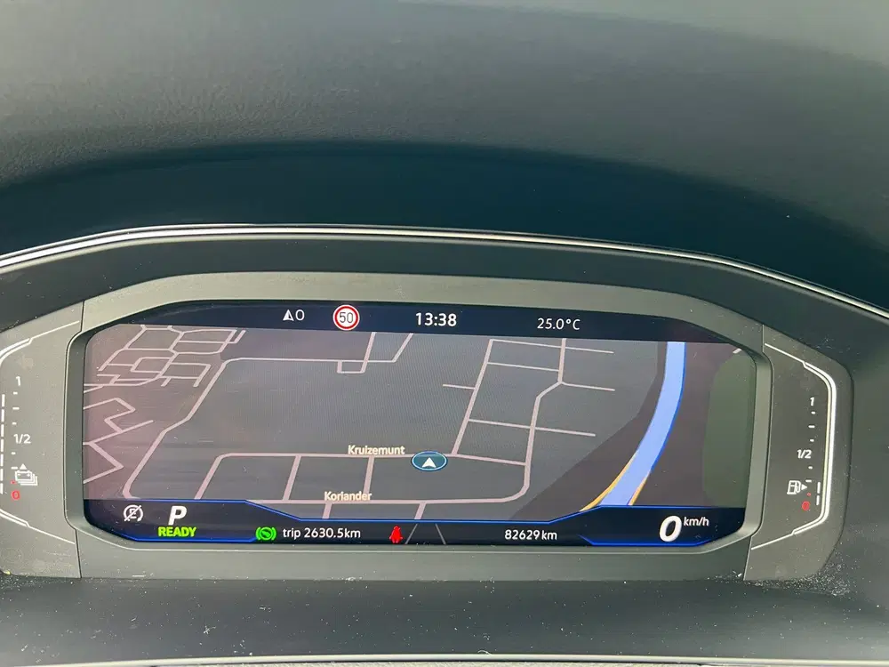 Volkswagen Passat 1.4 TSI PHEV GTE virtual cockpit uit 2022, foto 4