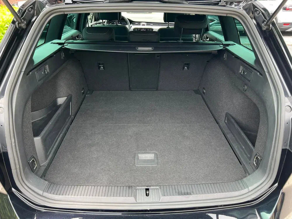 Volkswagen Passat 1.4 TSI PHEV GTE virtual cockpit uit 2022, foto 6