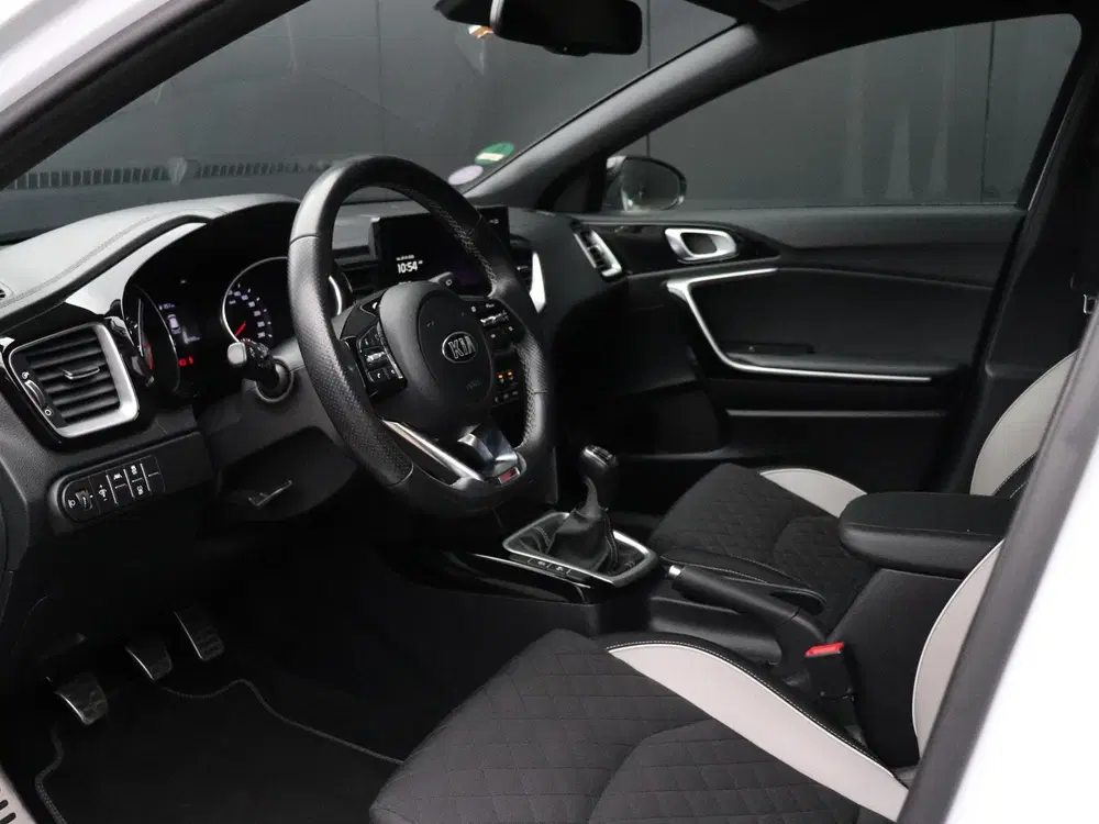 Kia Ceed 1.0 T-GDi GT-Line Edition LEDER uit 2021, foto 9