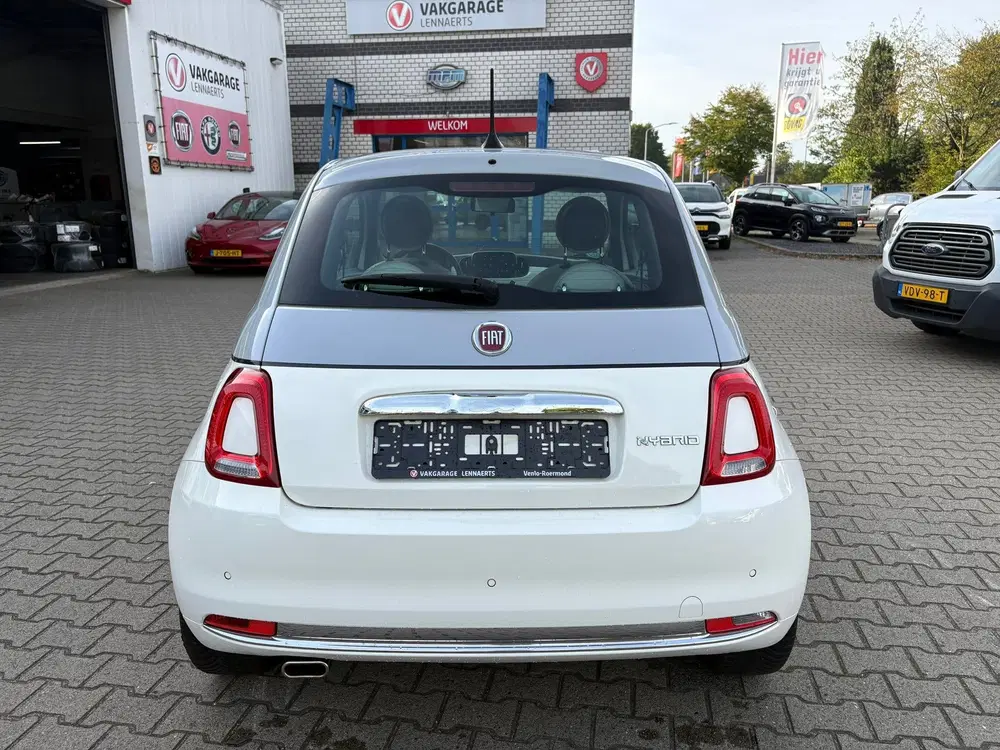 Fiat 500 1.0 Hybrid Dolcevita uit 2022, foto 12