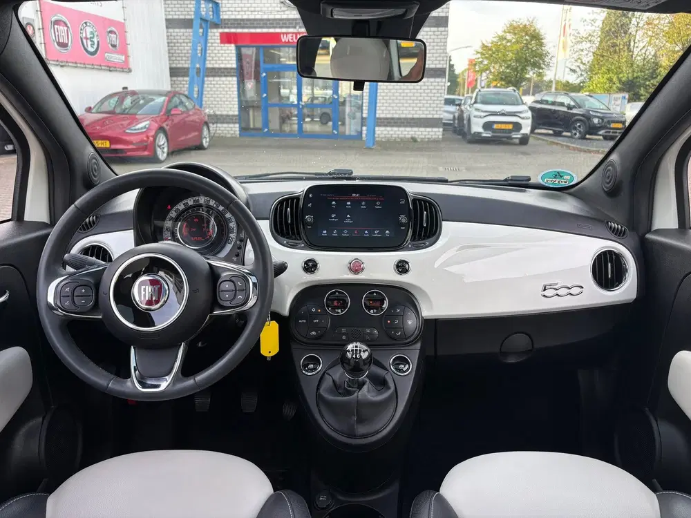 Fiat 500 1.0 Hybrid Dolcevita uit 2022, foto 15