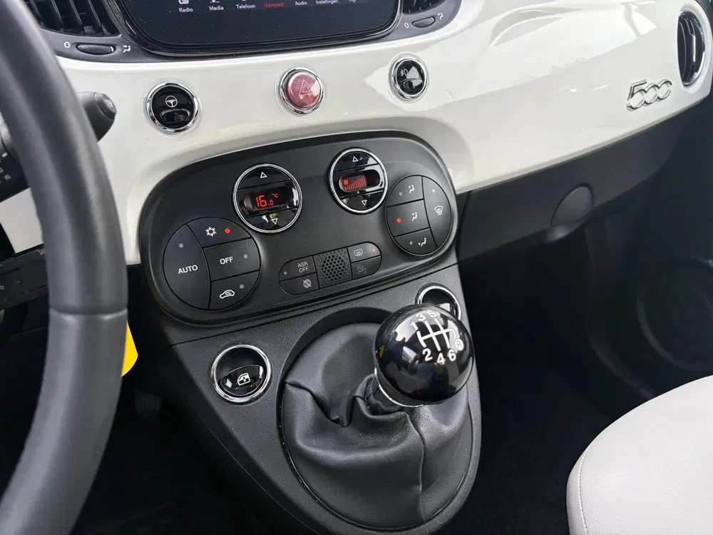 Fiat 500 1.0 Hybrid Dolcevita uit 2022, foto 9
