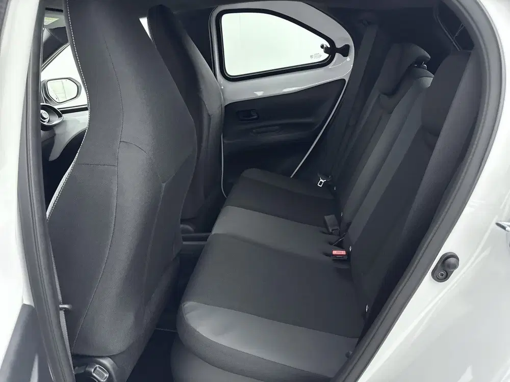 Toyota Aygo X Hybrid 115 GR Sport uit 2026, foto 15