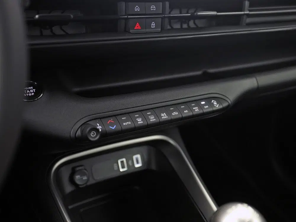 Jeep Avenger 1.2 Altitude Sports (VIRTUAL COCKPIT uit 2025, foto 9