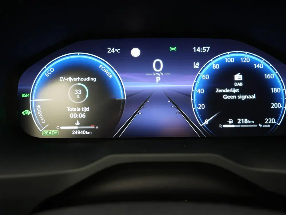 Toyota RAV 4 2.5 Hybrid Executive uit 2023, foto 10