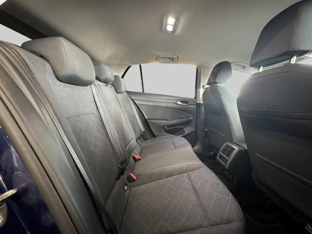 Volkswagen Golf 1.0 TSI Life uit 2024, foto 14