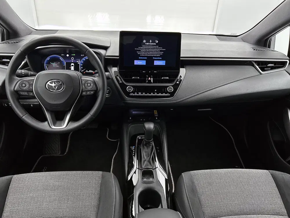Toyota Corolla Hybrid 140 Dynamic uit 2025, foto 4